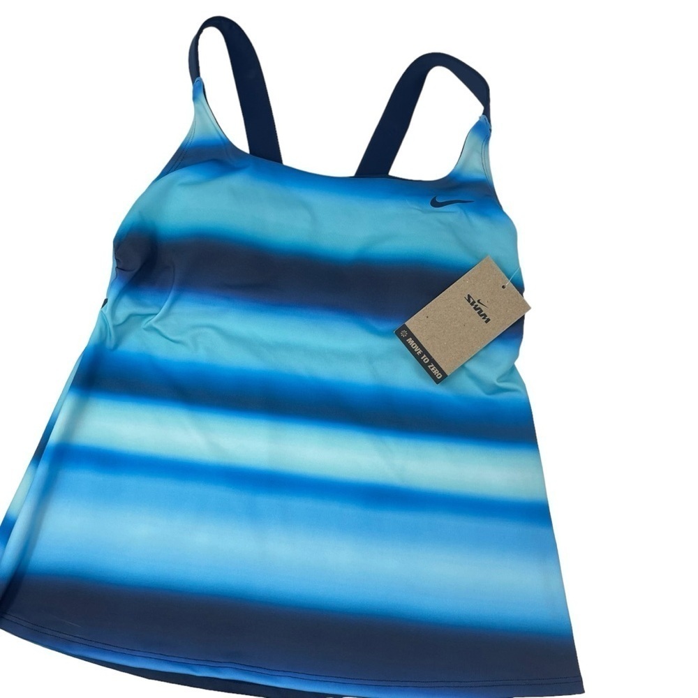 Nike Women’s Size 6 V Back stripe Swim Top NWT